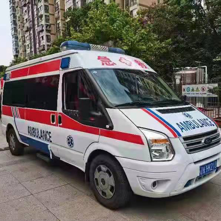 美兰长途救护车护送病人返乡
